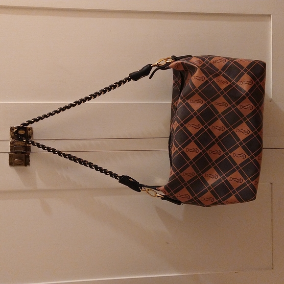 Davis &Towne Handbags - NWOT Davis &Towne Cats Meow handbag